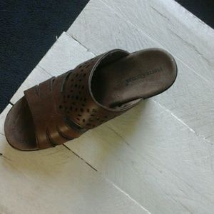 Pierre  Dumas sandles size 10